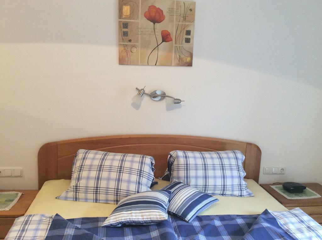Haus Eder Burgi Nikolsdorf Room photo